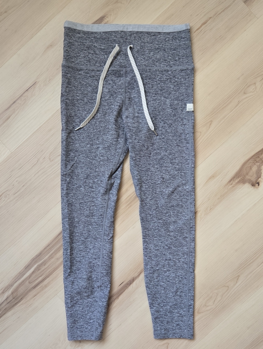 Vuori Leggings, Heather Grey, Size Medium